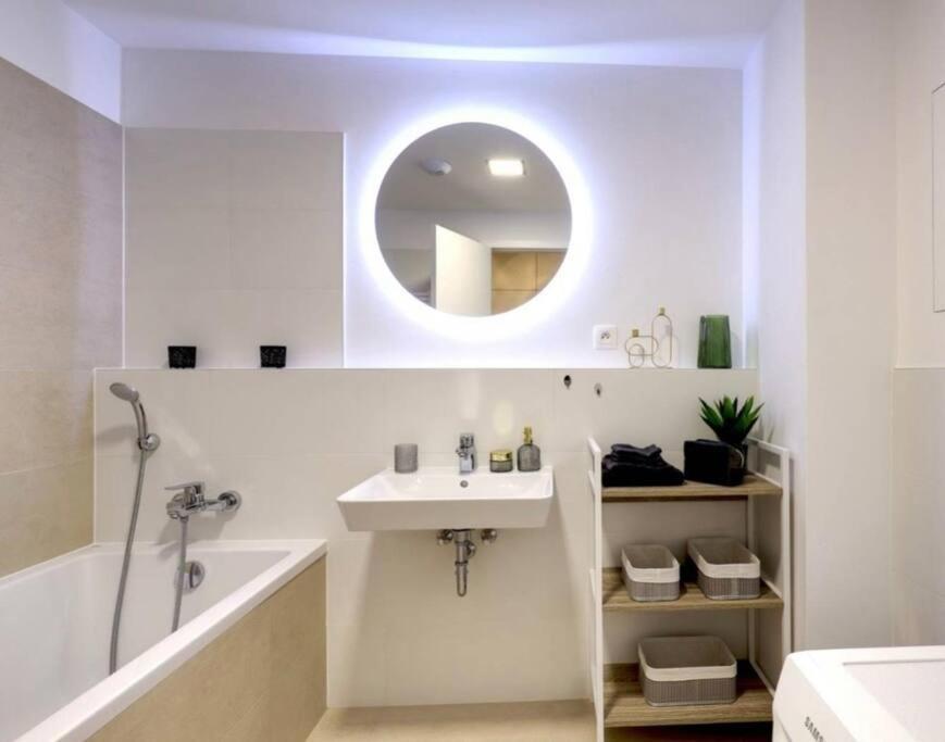 Klinger Apartment 브라티슬라바 외부 사진